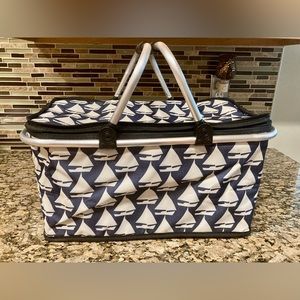 Large Navy Blue Soft-sided cooler
